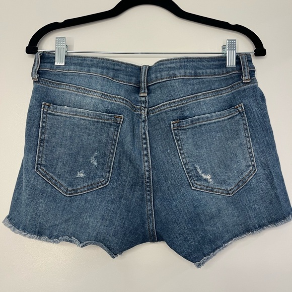 Mid Rise Distressed Fray Hem Denim Shorts - Picture 2 of 3